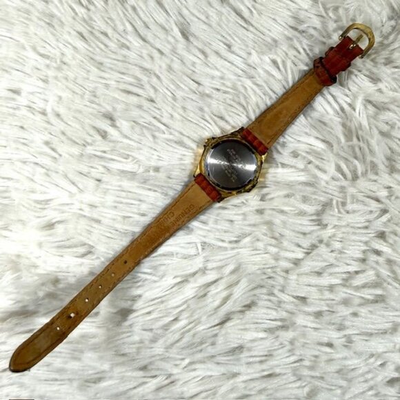 Vintage Warner Bros Tweety Bird Green Face Water Resistant Genuine Leather Watch - Picture 7 of 9